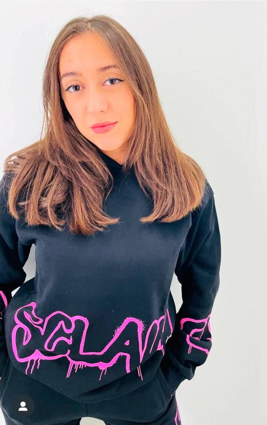 Felpa da ragazza con cappuccio e maxi logo sul fondo