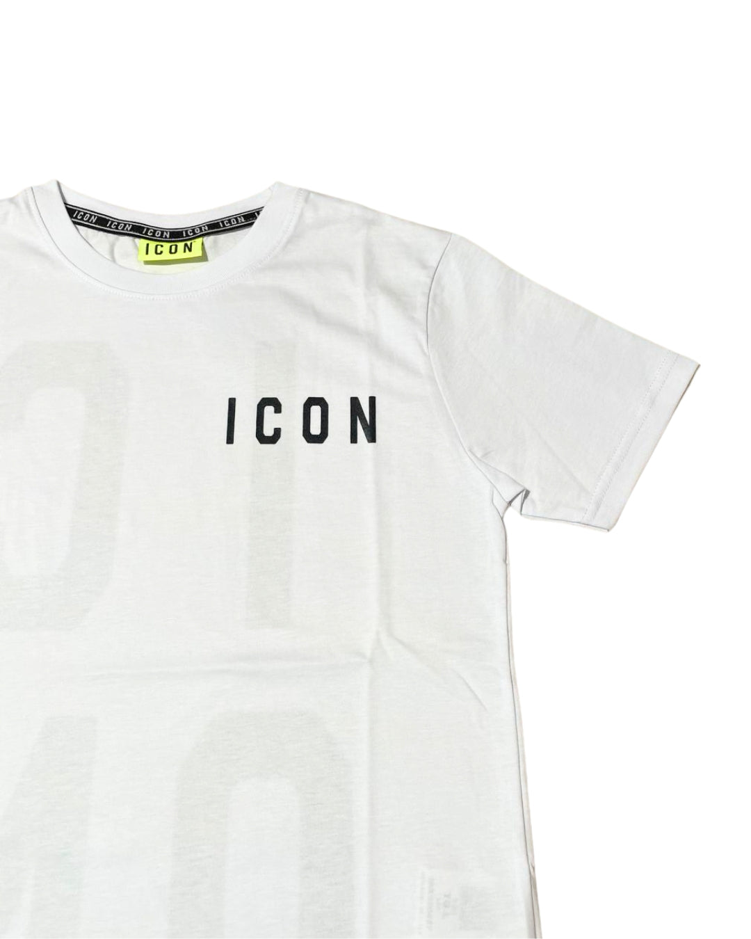 T-shirt da ragazzo a maniche corte con maxi logo lettering sul retro IBKS00487