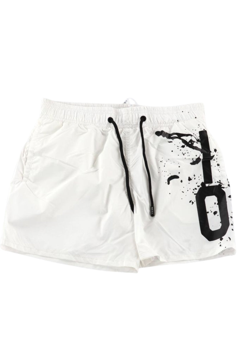 Costume da bagno da ragazzo modello boxer con stampa con maxi logo lettering e schizzi a sinistra IBCS001173