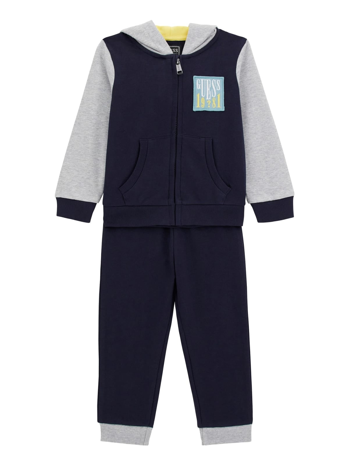 Tuta da bambino due pezzi con felpa e pantalone