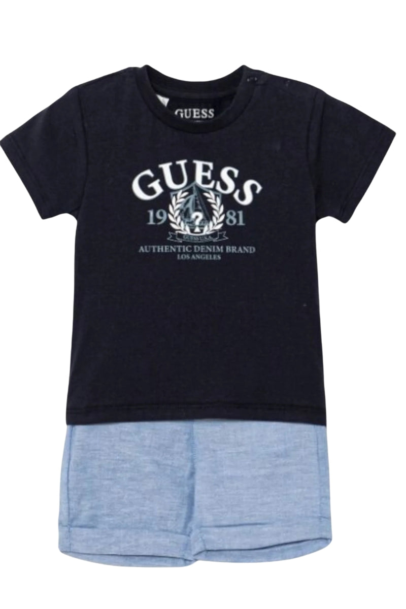 Completo da neonato due pezzi in cotone con logo lettering sul davanti e shorts con risvoltini I5RG10K6YW0