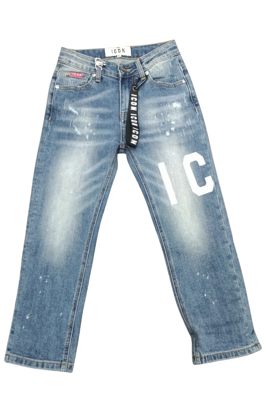 Jeans da ragazzo in denim chiaro a cinque tasche con strappi e schizzi con logo lettering laterale IBDT001033