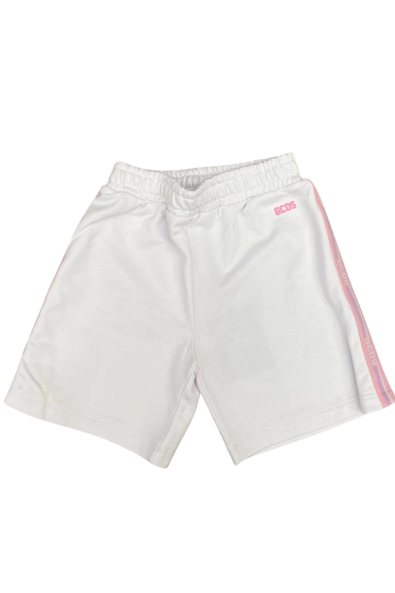 Bermuda da ragazza in cotone con fasce laterali multi logo a contrasto colore C1GJQL562F004