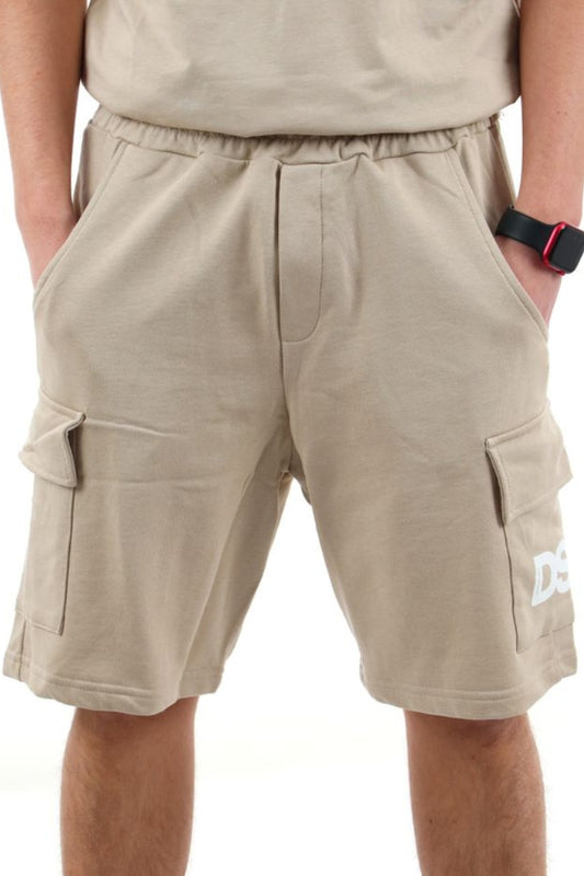 Bermuda da uomo con tasconi e stampa logo lettering a contrasto colore sulla gamba sinistra  SS26268
